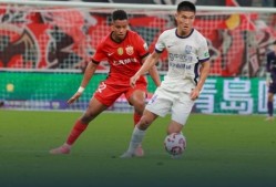 Baccarat_上海海港中前场轮换有效(上海海港主场在哪个体育场)